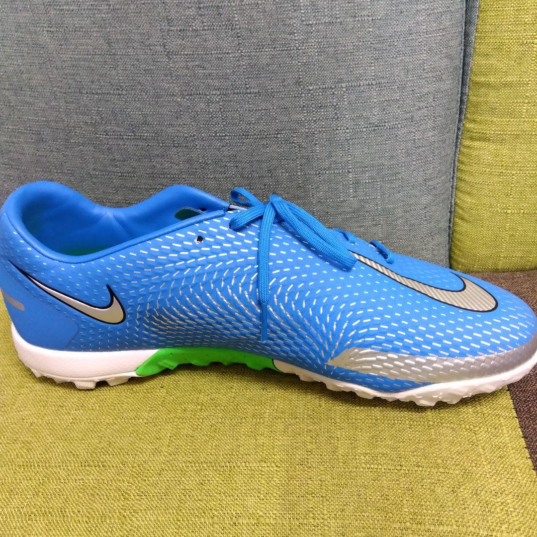Nike Phantom サッカーシューズ 青