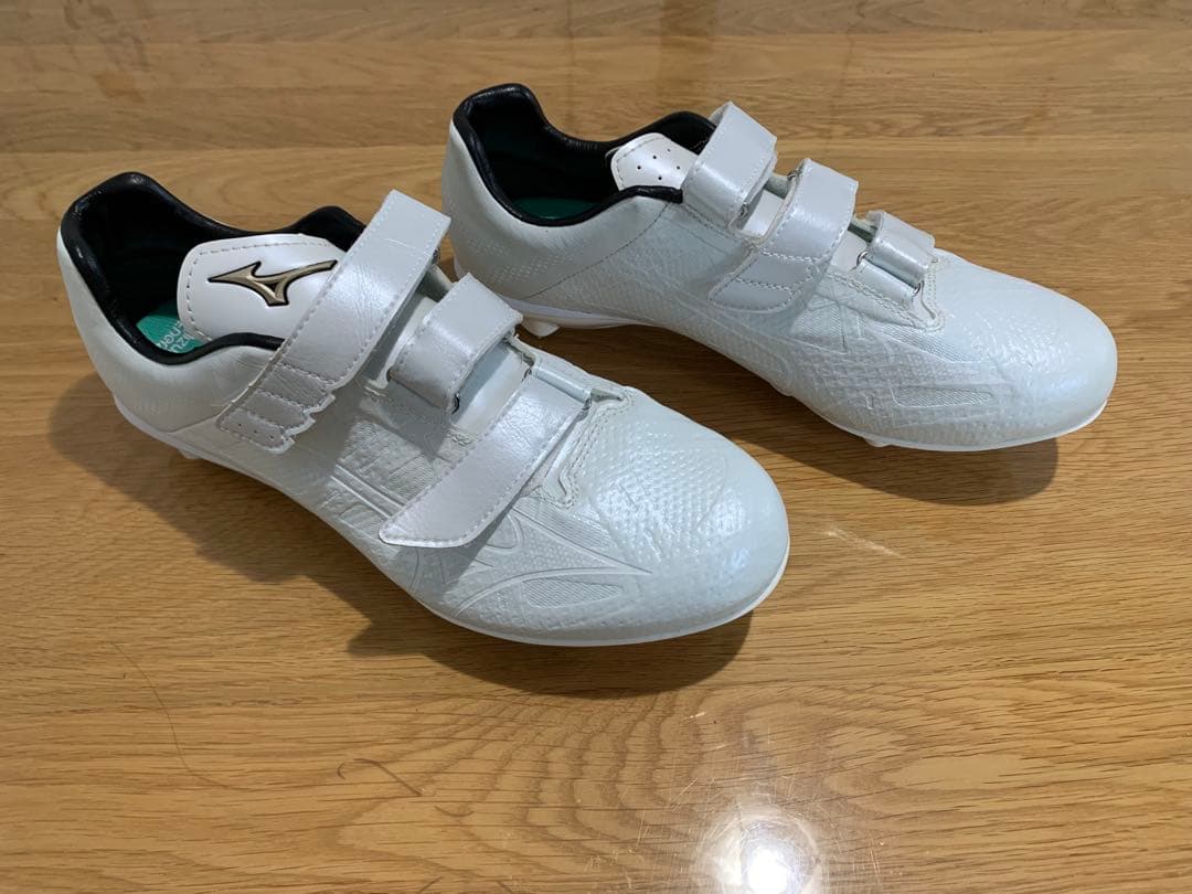 野球スパイク　ミズノ　ほぼ未使用　グローバルエリート