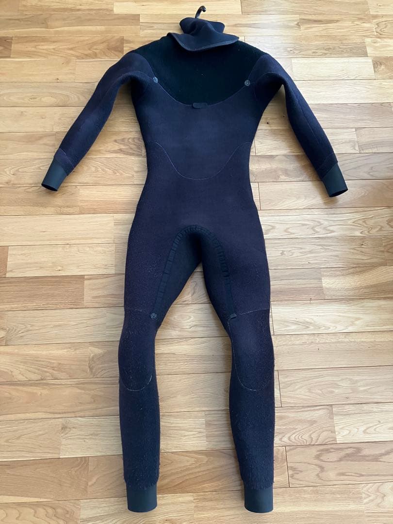 美品　AXXE アックスウェットスーツセミドライ　5✖️3mm