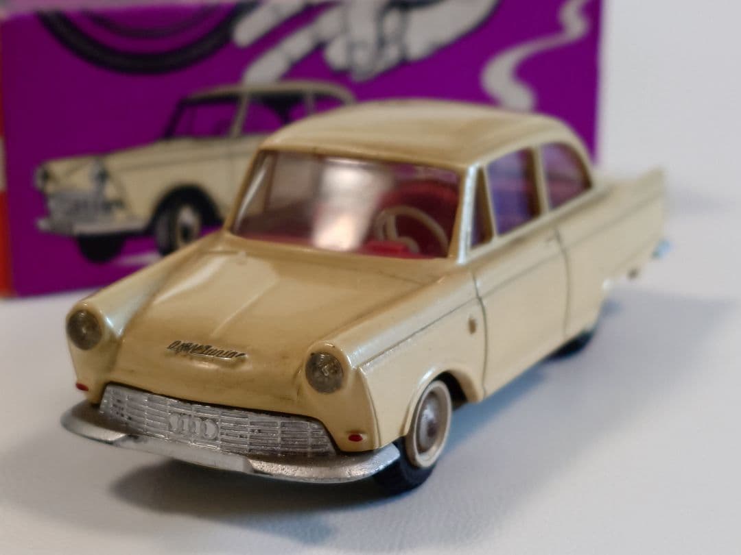 ミニカー TEKNO NO.727 DKW