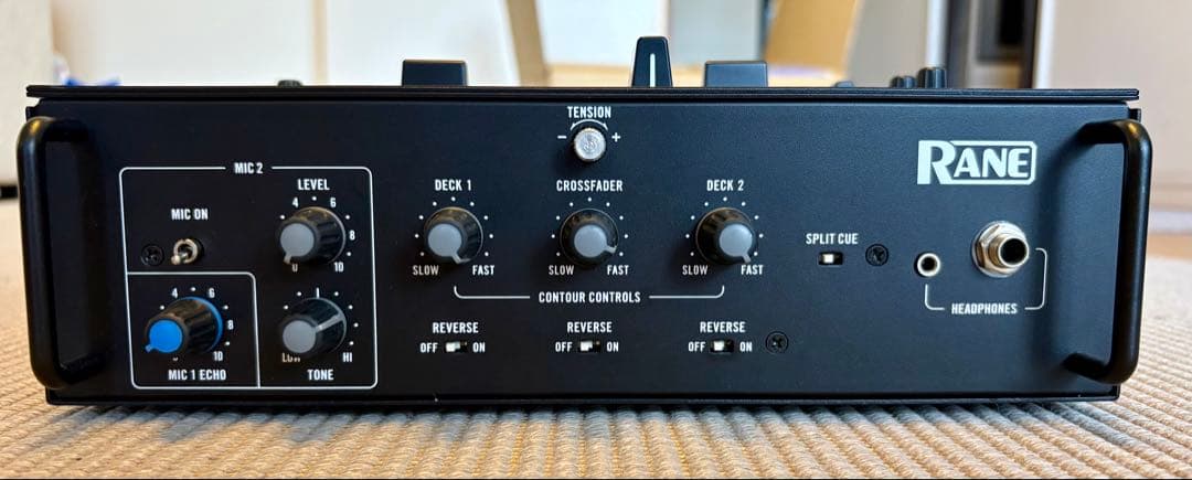 RANE SEVENTY DJミキサー（Decksaver付）