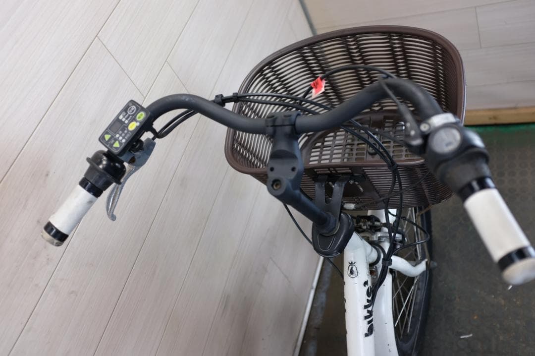 電動自転車ブリヂスト　Bikke2　20インチ　3段　8.7Ah充電器あり