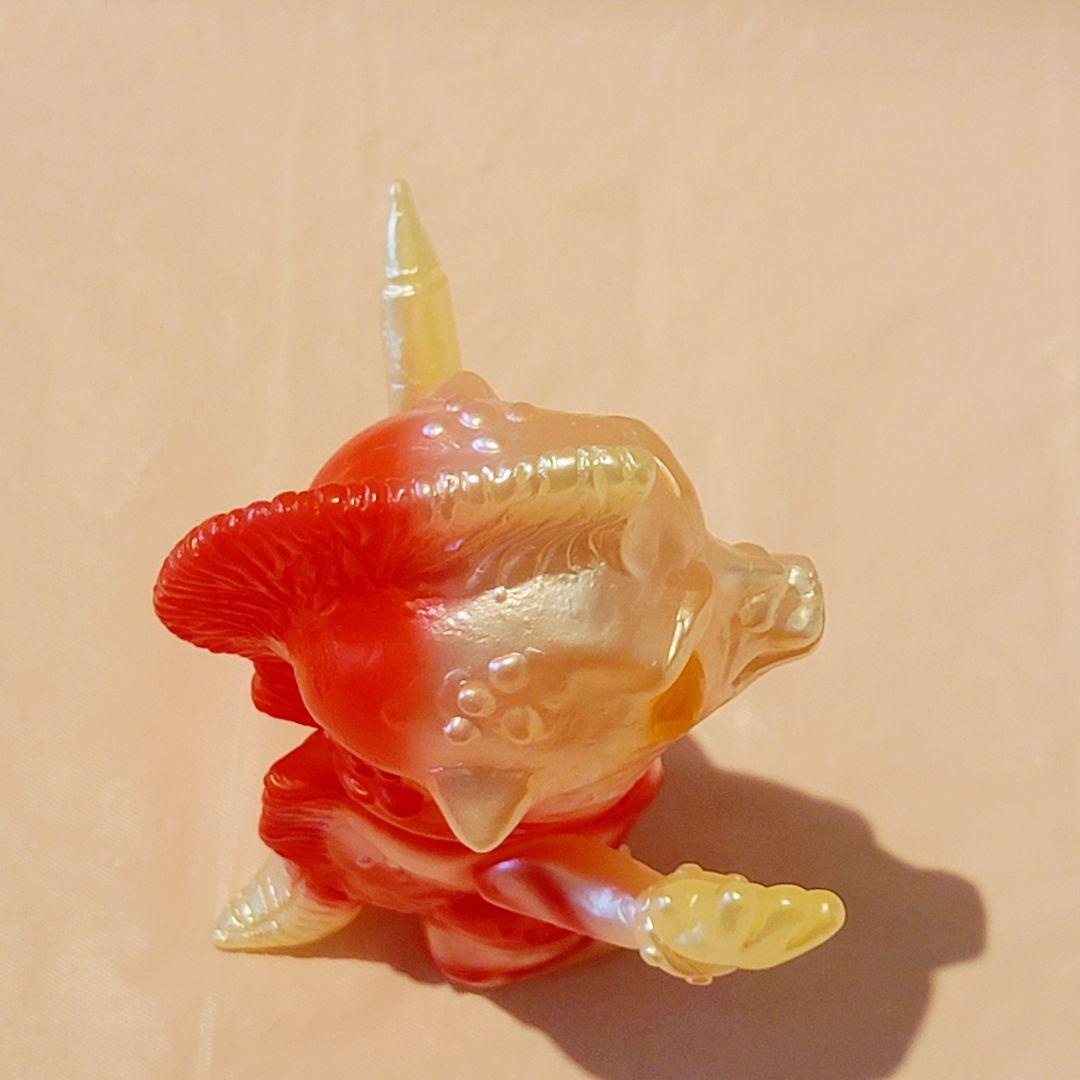 Dr.CHick EYE　ドクトチクアイ　ソフビ　蓄光　ウルトラマン