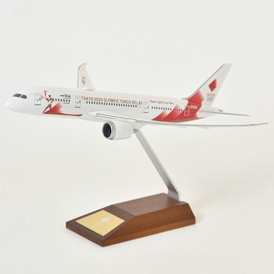 【新品未使用】東京オリンピック聖火特別輸送機スナップインモデル《1/200》