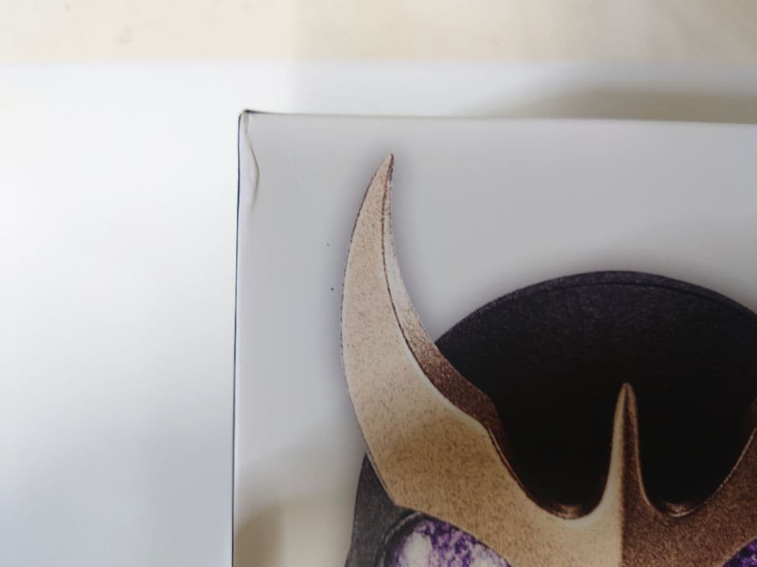 真骨彫　仮面ライダークウガ　ライジングタイタン