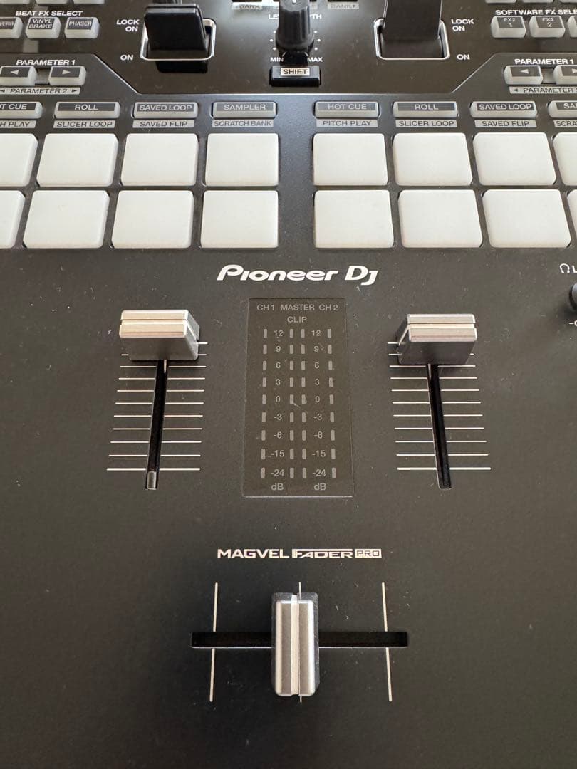 【こうぴ】DJM-S11 自宅使用のみ/箱なし