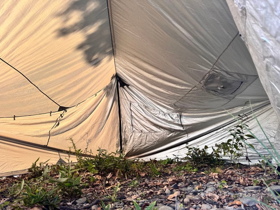 ワンティグリス　Cozshack　ハンモックテント　薪ストーブ