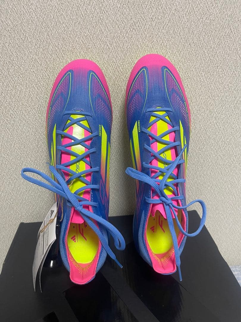 adidas F50 サッカーシューズ