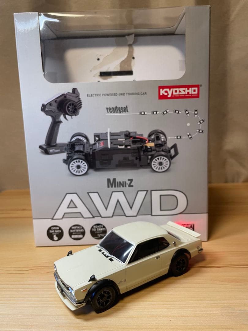 京商ミニッツAWD レディセット日産スカイライン2000GTライトユニット付き