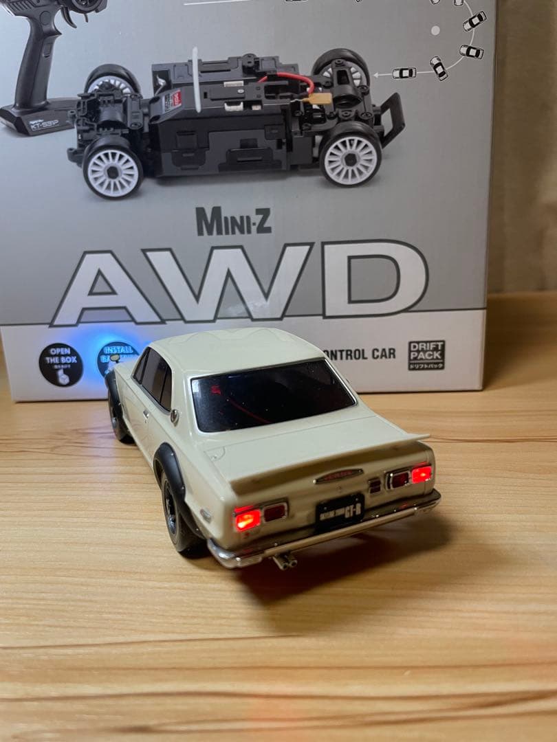 京商ミニッツAWD レディセット日産スカイライン2000GTライトユニット付き