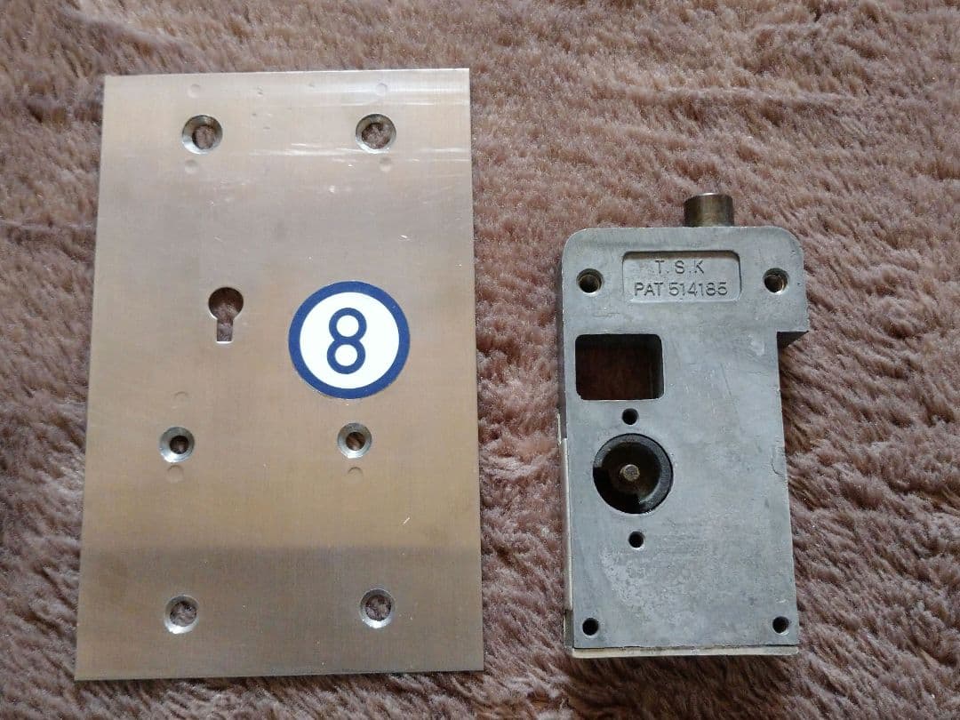 【鉄道部品】希少!!国鉄115系 乗降扉締切錠