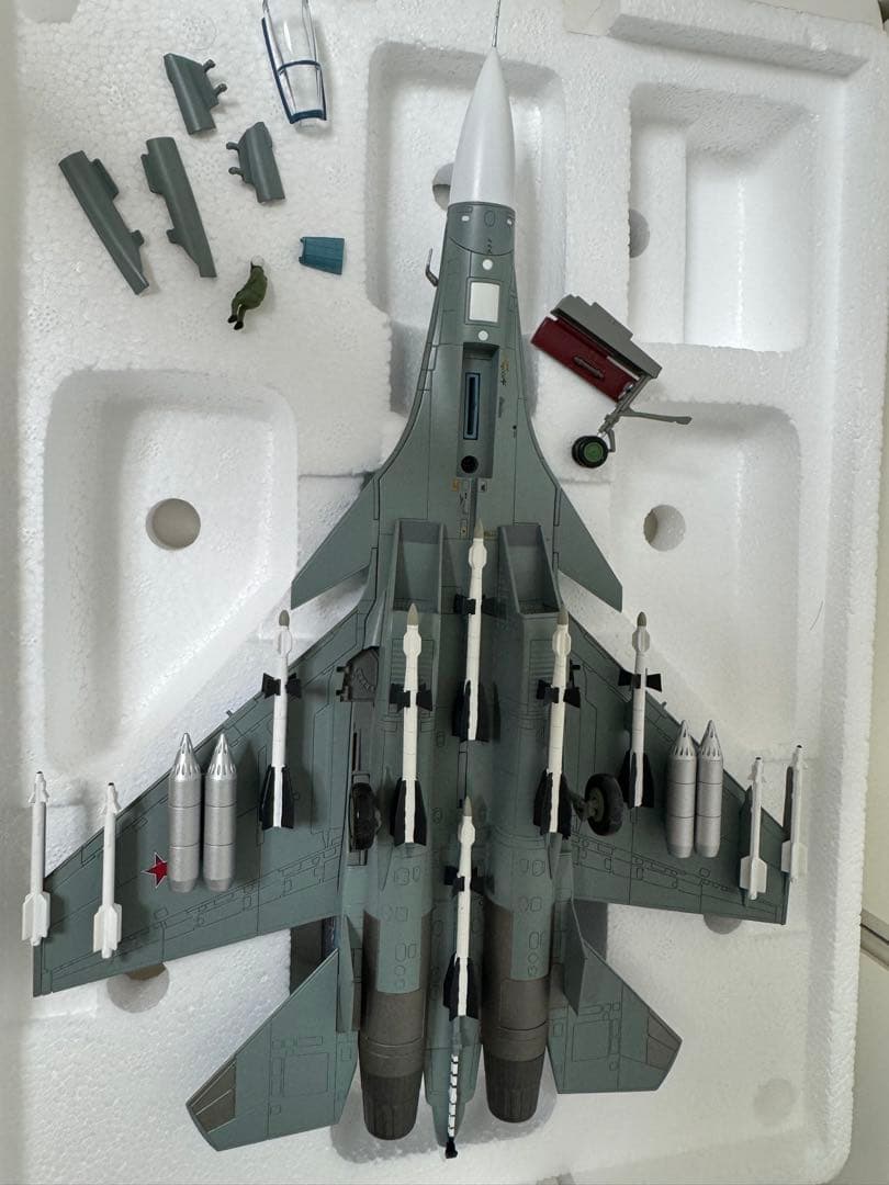 【HOBBY MASTER】ロシア海軍Su-33戦闘機Flanker-D1/72
