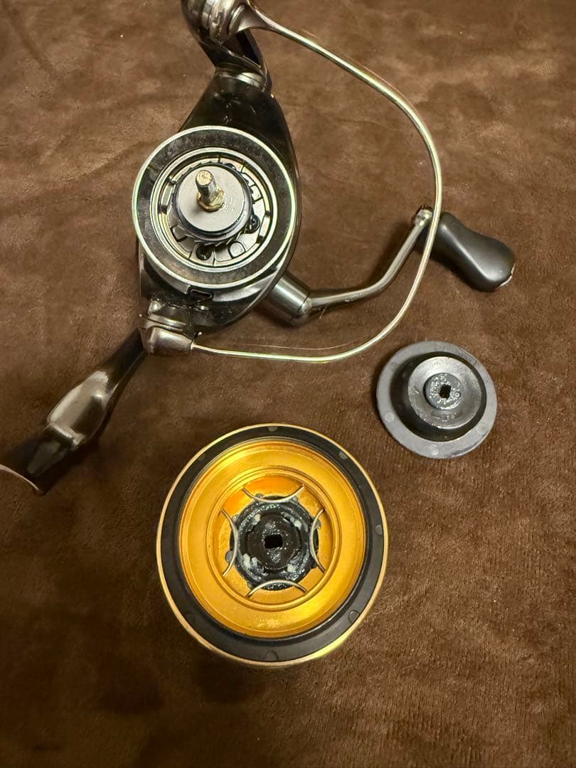 セール中　SHIMANO TWIN POWER 4000 pgスピニングリール