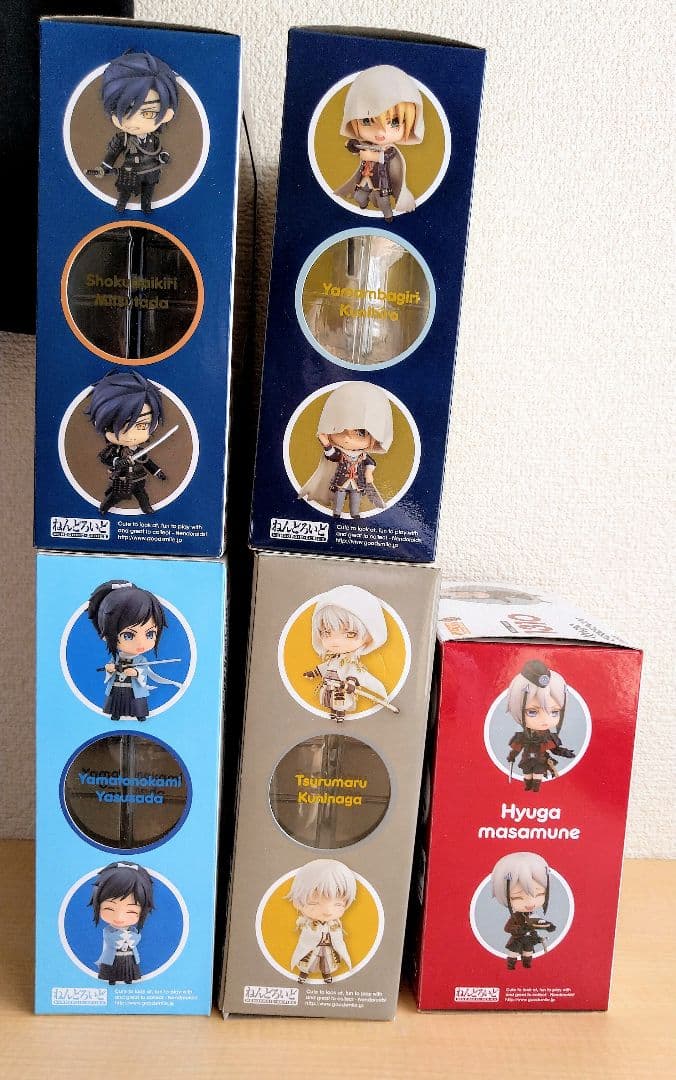 刀剣乱舞 ねんどろいど おでかけポーチ寝袋 鶴丸国永 燭台切光忠 バラ売り可