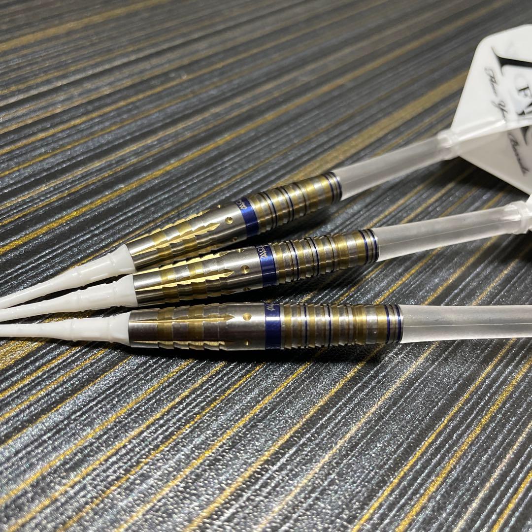 定価15800円 ソフトダーツ シェルフ2 ダイナスティー 投げやすい