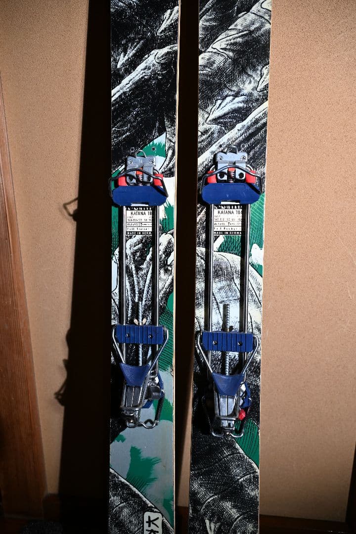 ジルブレッタ300　silvretta300　山スキー