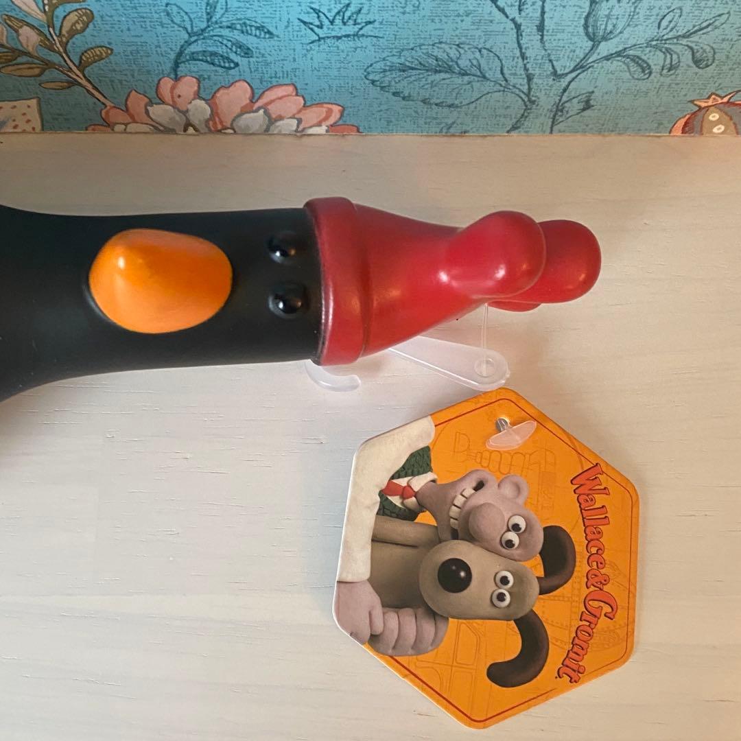 ウォレスとグルミット　フェザー　マッグロウ　ペンギン　フィギュア