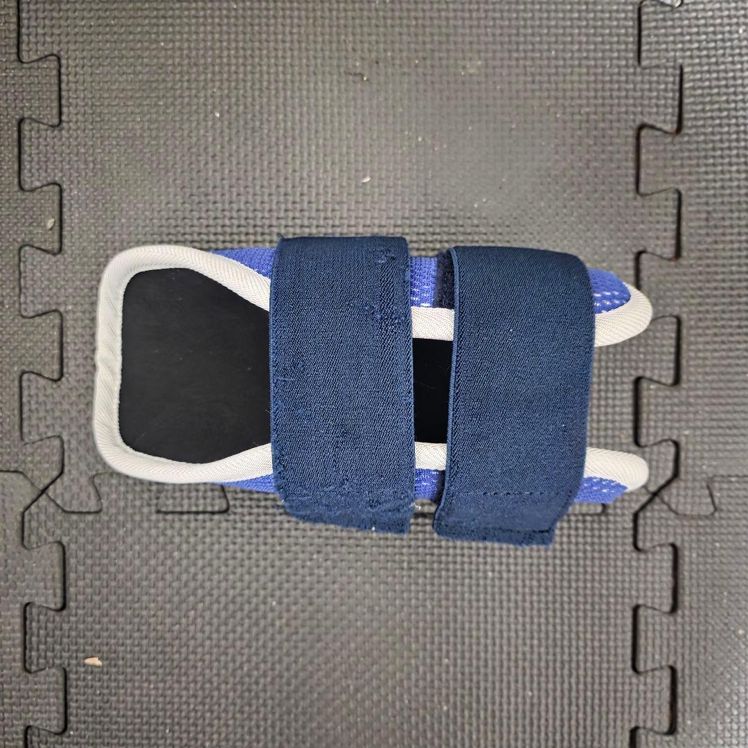 【値下げ交渉可】ミズノプロ エルボーガード Pネイビー