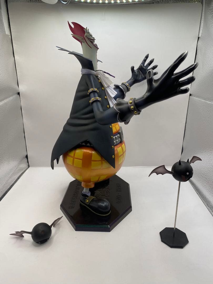 ONE PIECE P.O.P ゲッコー・モリア フィギュア