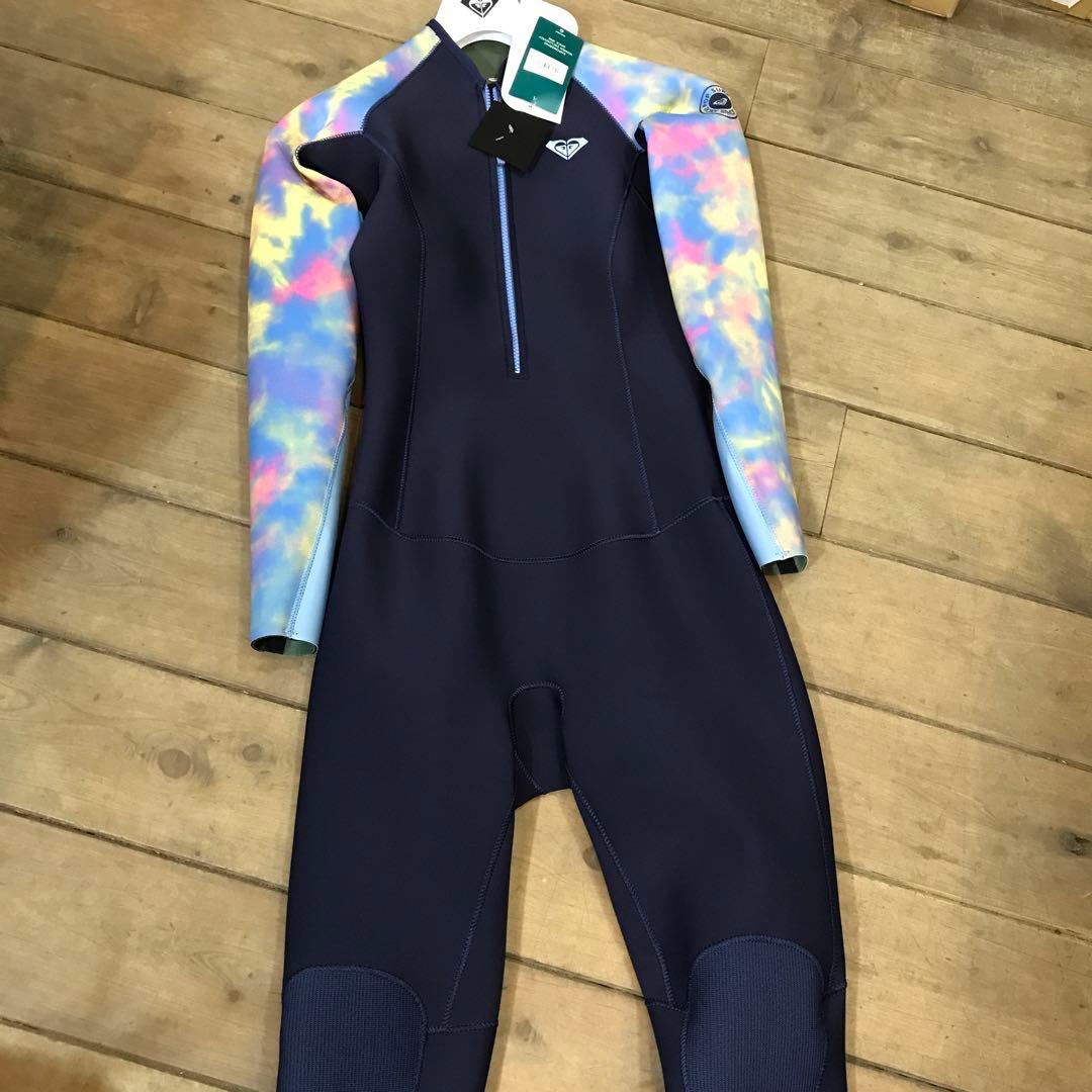 ROXYネイビー/タイダイ フルスーツLサイズ