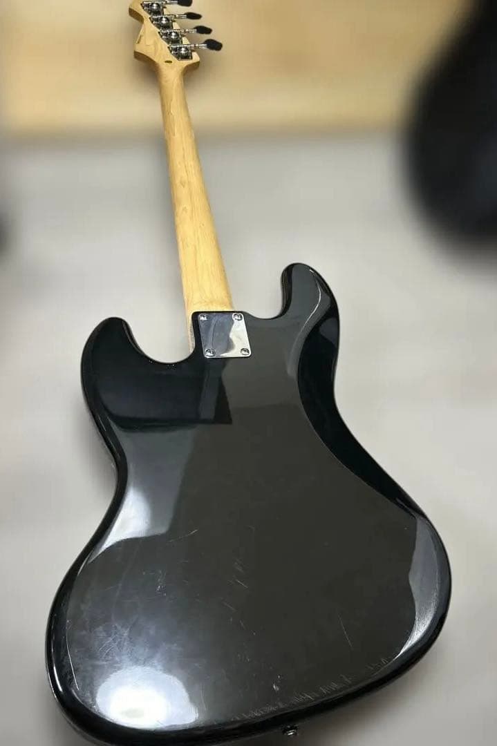 legend エレキベース ブラック