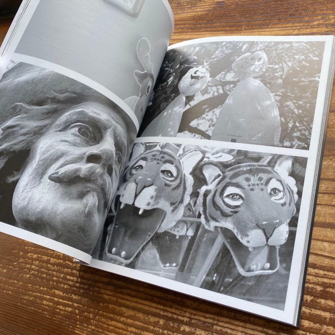 KAWS ARKITIP Magazine カウズ 1000部限定 雑誌 写真集