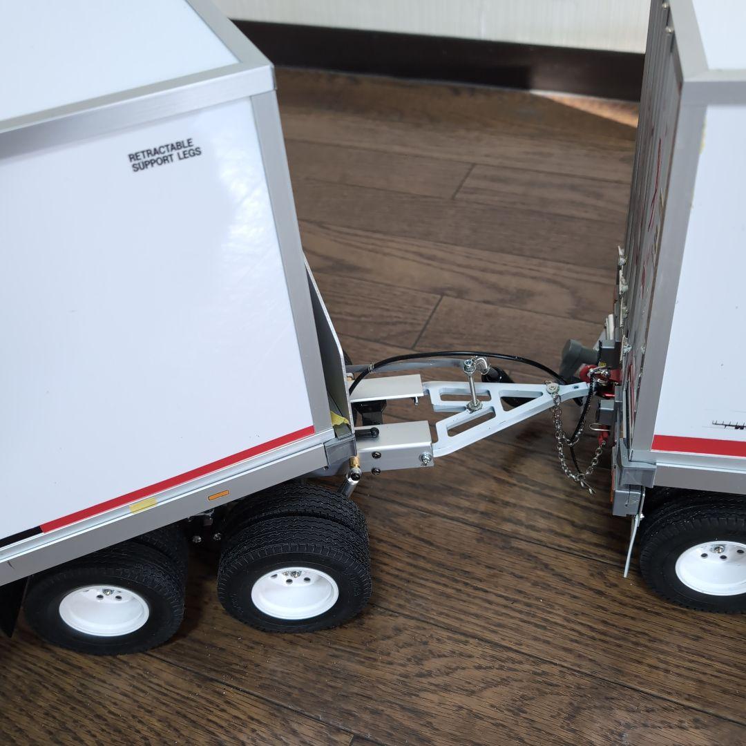 タミヤ1/14スカニア770S6x4のダブルストレーラーです