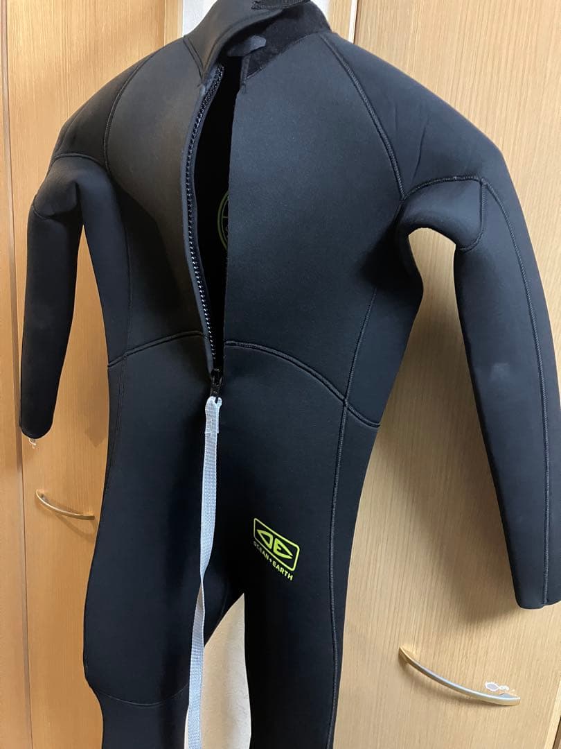 ふ*木様 ウェットスーツ キッズXL4-5㎜OCEAN&EARTHオーシャンアン