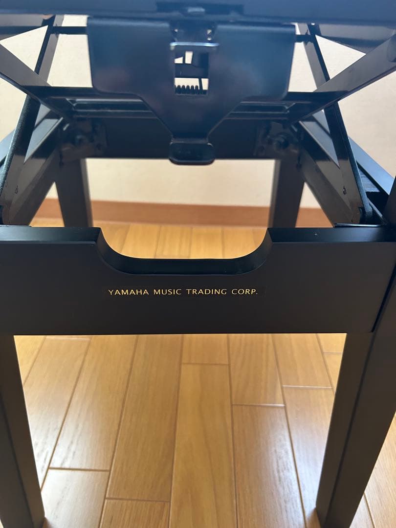 YAMAHA ヤマハNo.5A トムソン椅子ピアノ椅子