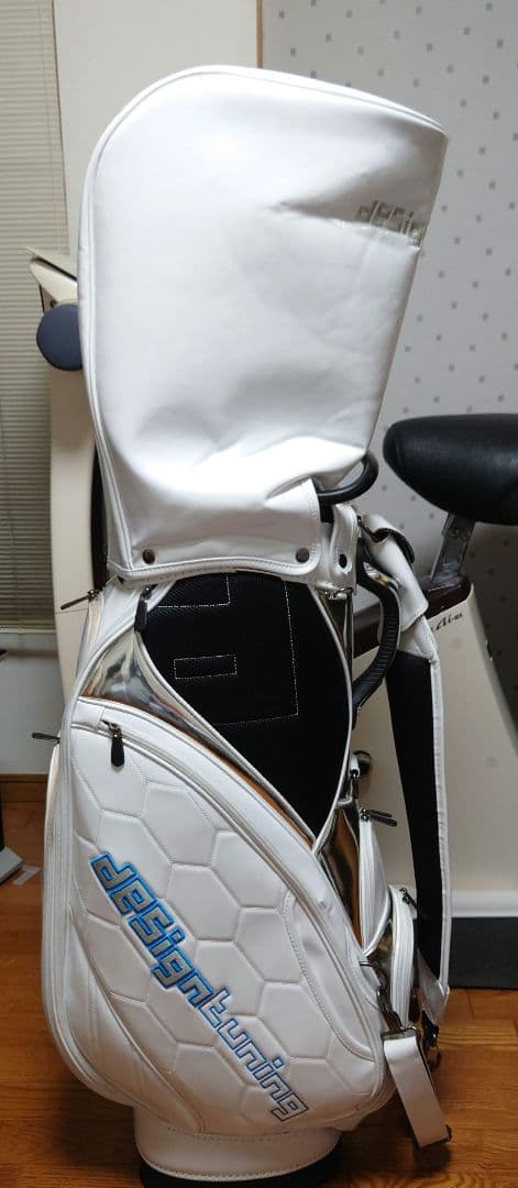 100本限定品！デザインチューニング キャディバック＆ヘッドカバー４個セット