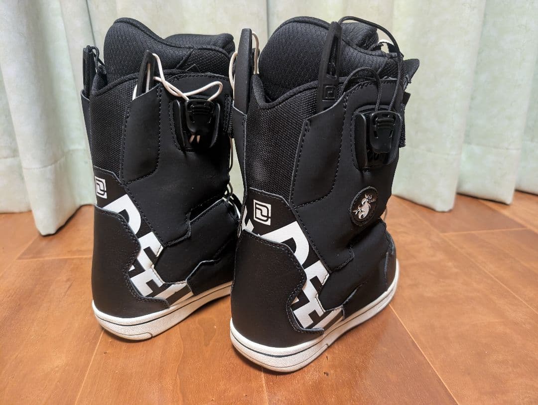 DEELUXE スノーボードブーツ ブラック ID LARA