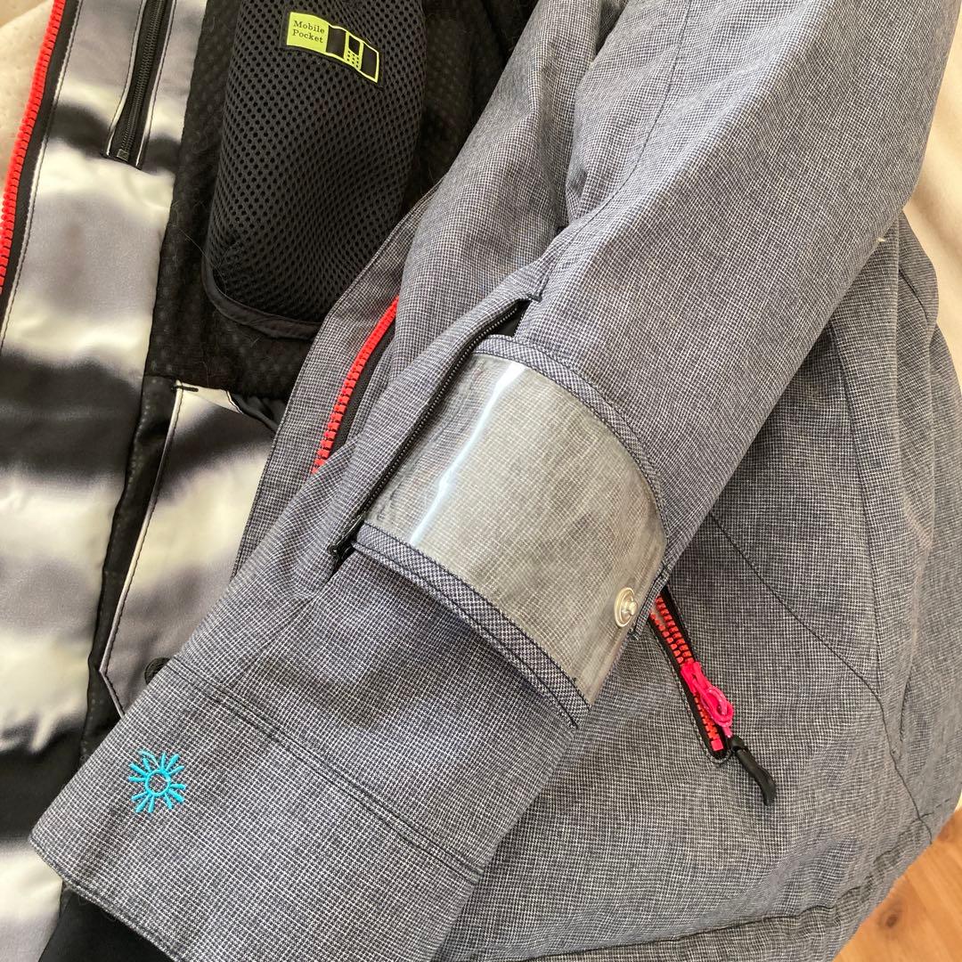 中古　M フェニックス　スキーウェア　 上下セット　レディース 女性　used