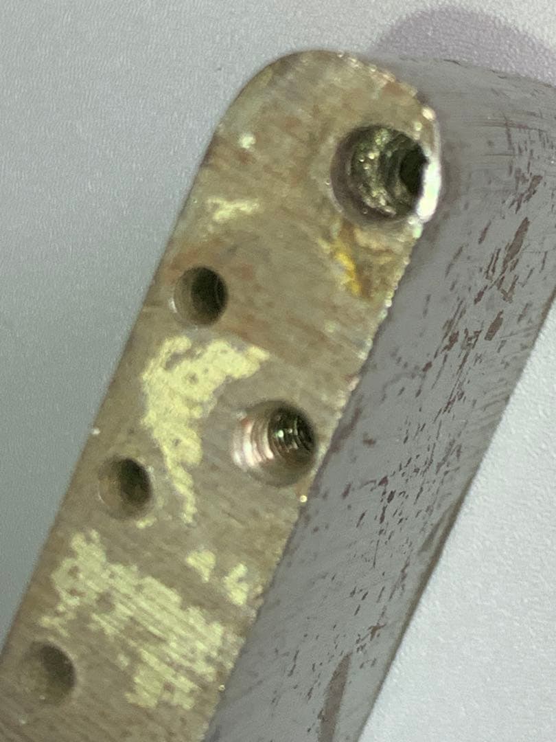 ビンテージ　フェンダーパーツ　ストラト　トレモロブロック