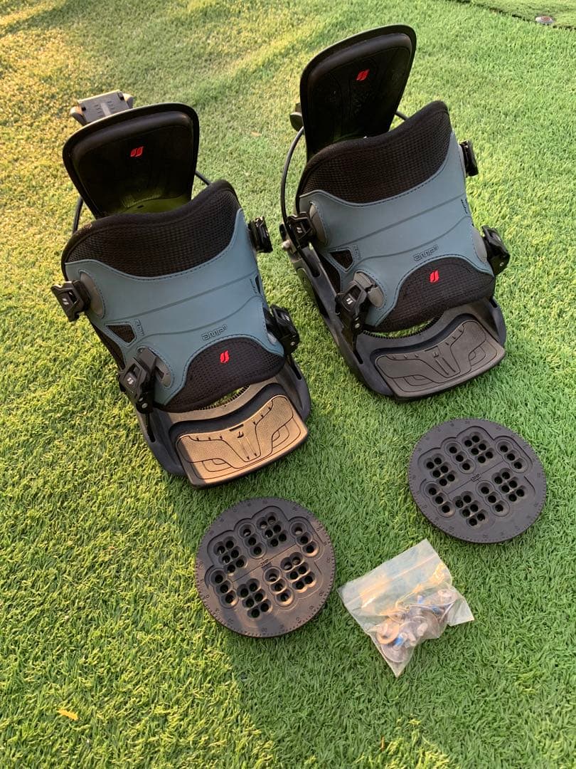 FLOW ビンディング リアエントリー　サイズM ？フロー　スノーボード