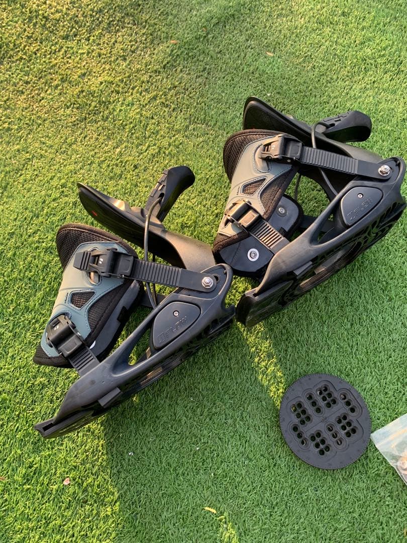 FLOW ビンディング リアエントリー　サイズM ？フロー　スノーボード