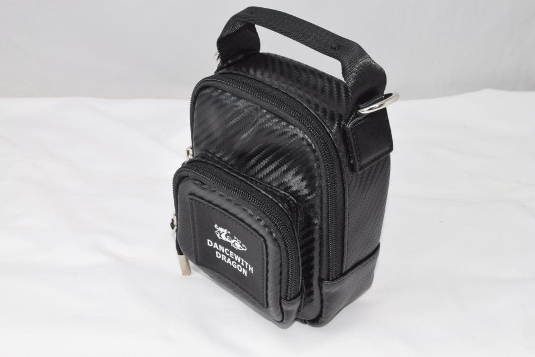 新品☆ダンスウィズドラゴン カーボンレザーマルチポーチ☆ブラック