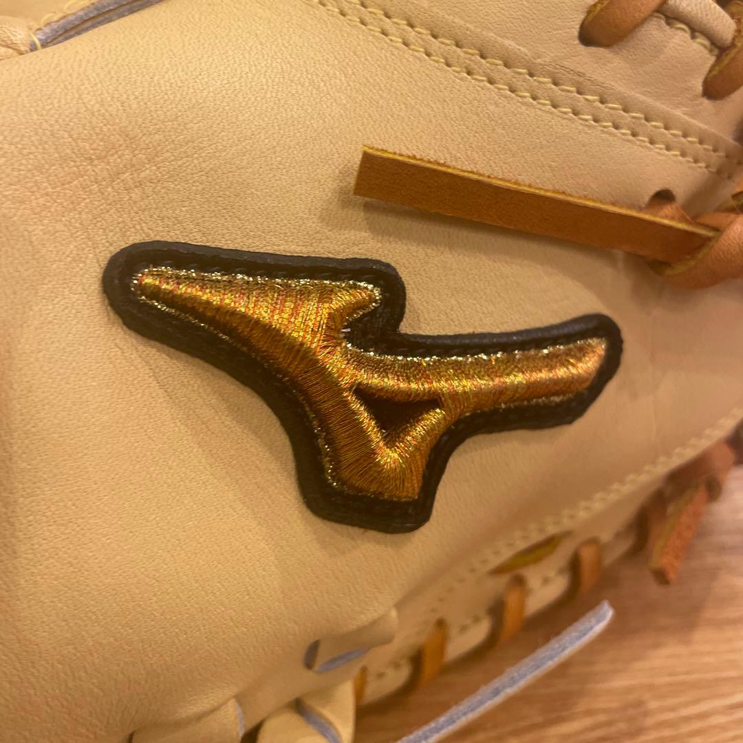 ミズノプロ　硬式用　キャッチャーミット　定価68,200円　高校野球対応