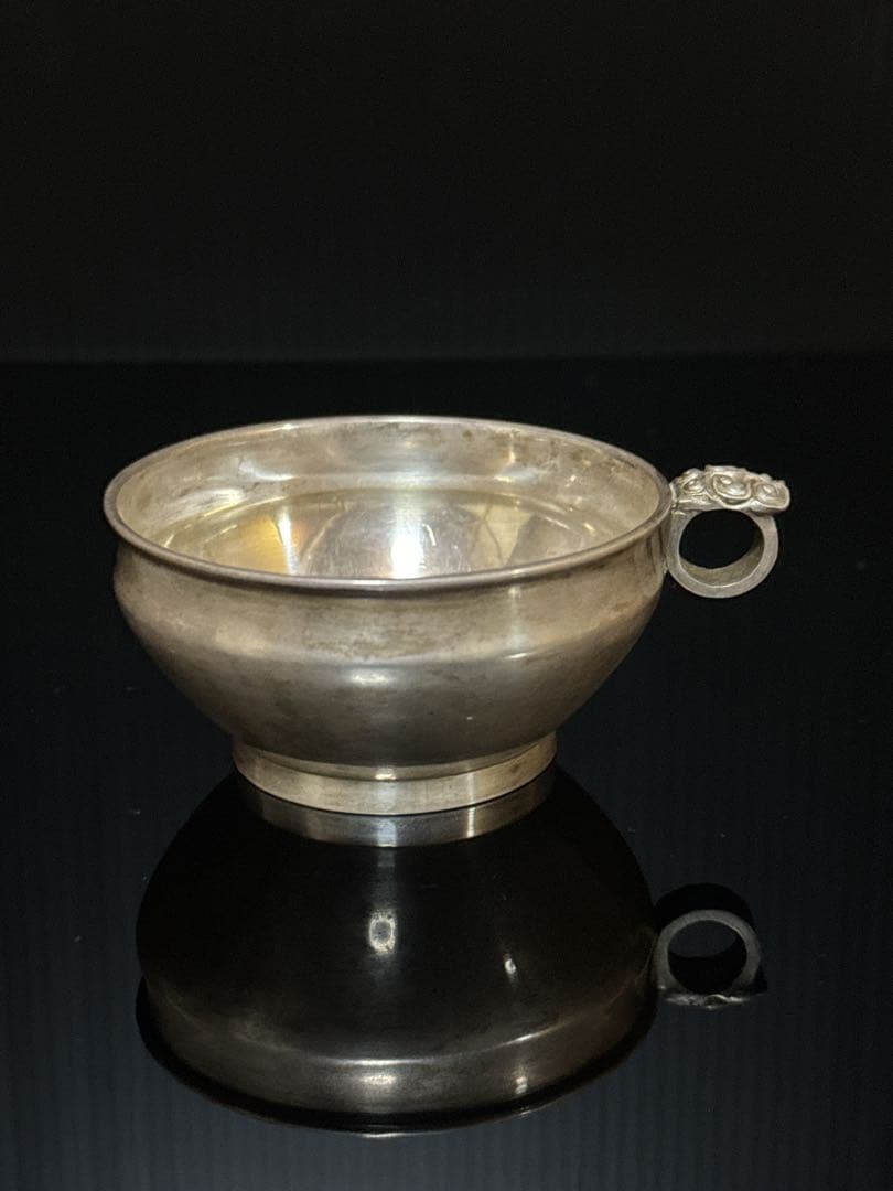 平安 名人 二世 秦 蔵六 造 銀無垢製 饕餮文後手 杯 盃 酒器 桐共箱付