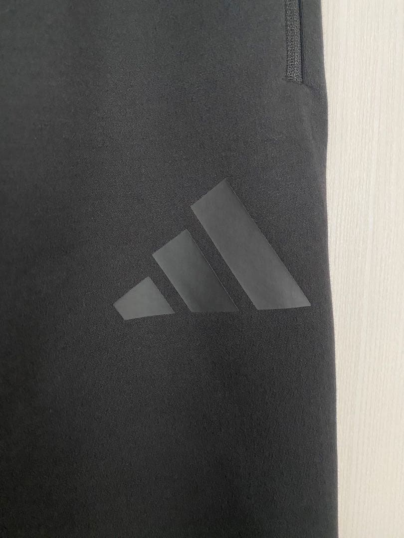 adidas ニューカッスル Z.N.E. 上下セット　未使用品