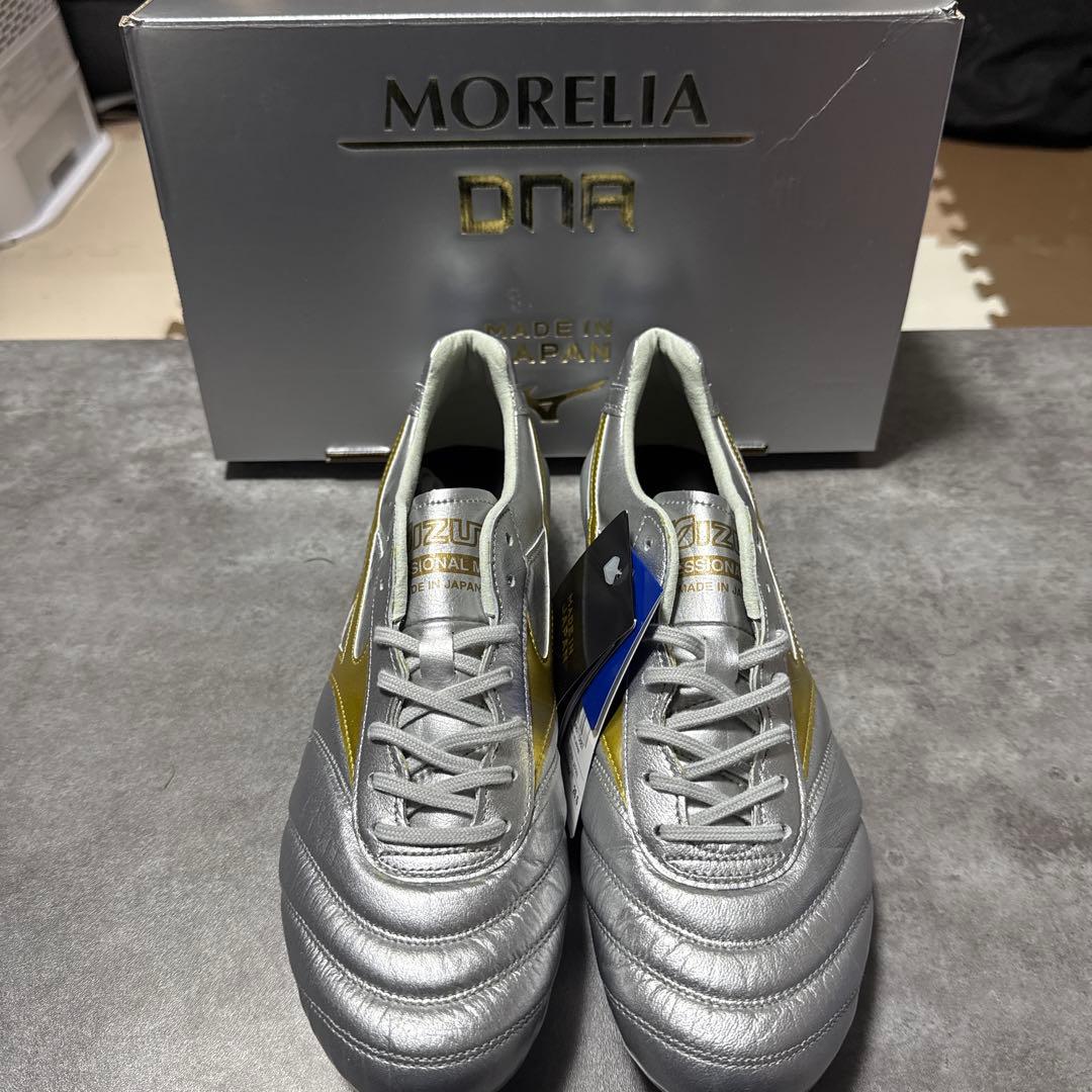 MORELIA DNA シルバー/ゴールド スパイクシューズ　ミズノ　モレリア