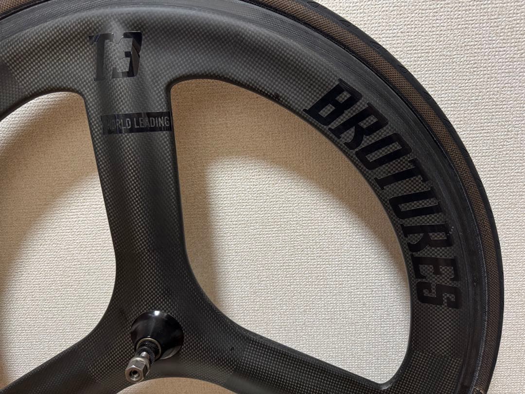 ブローチャーズ　BROTURES T3 バトンホイール　フロント　ストラップ込み