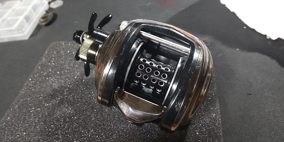 アブガルシア レボ エリートIB ロケット9 左ハンドル