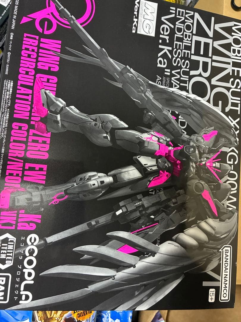 MG ウイングガンダムゼロ EW (リコルプションカラー) Ver.Ka