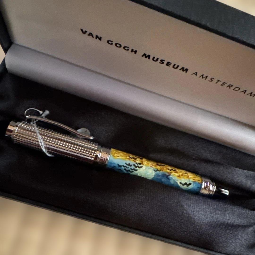 ゴッホ美術館 万年筆 ローラーペン　本革ペンケース　3点セット
