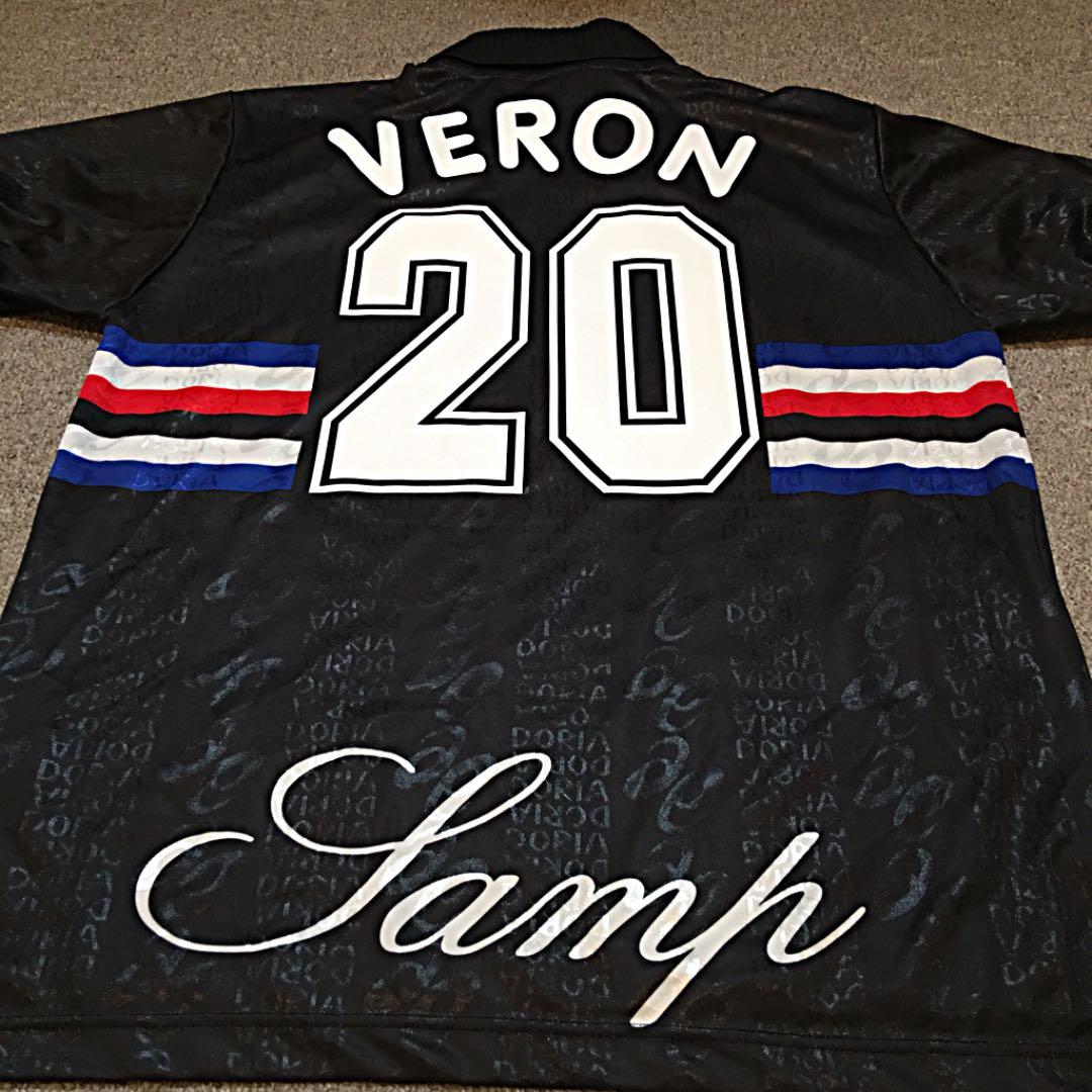 サッカー ユニフォーム サンプドリア