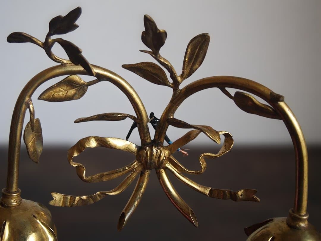 花束のデザイン ピンクのガラスシェード ウォールライト 照明/K313