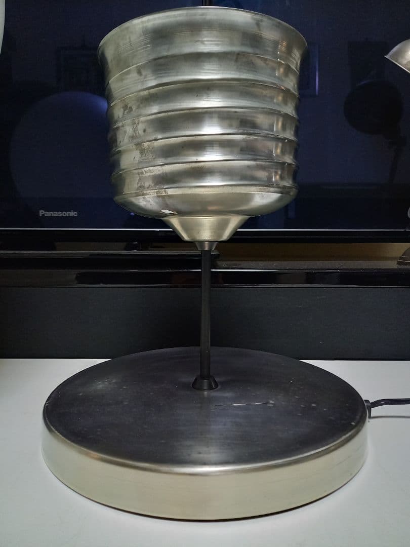 レア品　ポストモダン　ヴィンテージ　電球型　オブジェ　フロア　スタンド　ライト