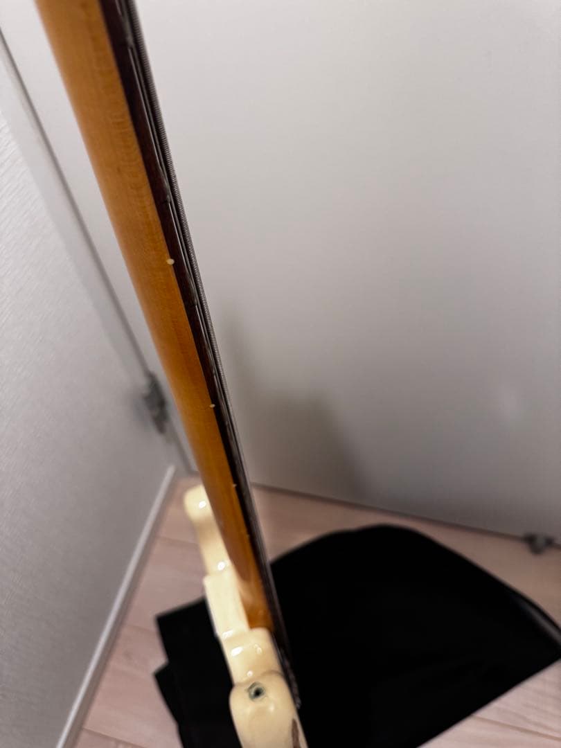 FENDER JAPAN PB70 US 白 White