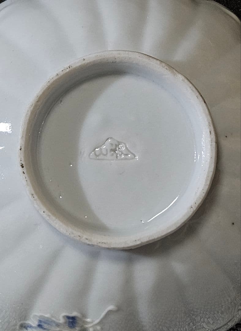 【近代陶芸の巨匠❗】帝室技芸員　板谷波山 波山銘　白磁　菊形小鉢　菓子鉢　共箱