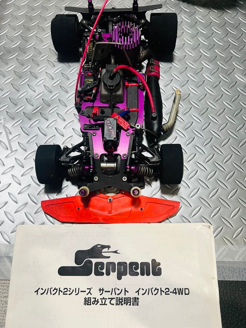 Serpent インパクト2-4WD ラジコンカー